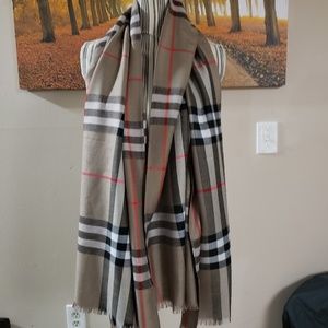 Burberry scarf